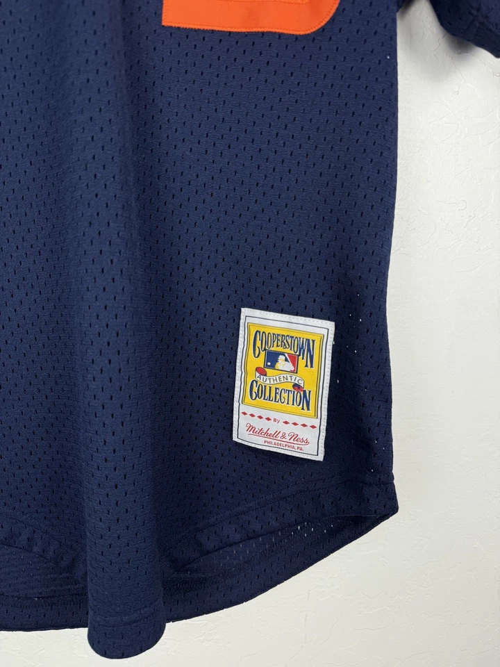 100% Authentic Mitchell & Ness Tony Rickey henderson Padres BP Jersey Sz 36 - Image 4 of 4