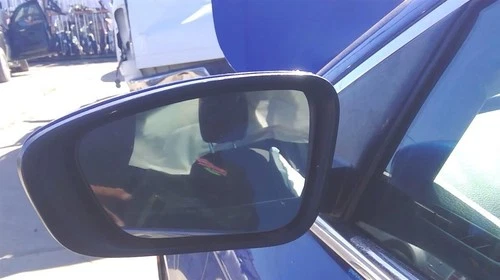 2015 16 17 Chrysler 200 Driver Left LH Side View Mirror in PCL Blue
