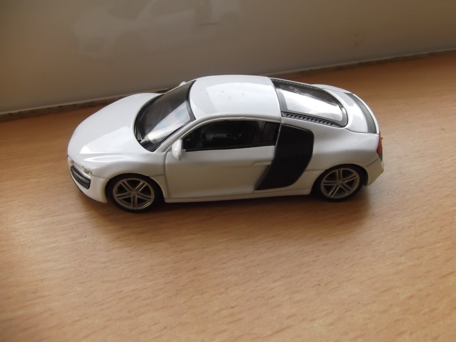 Picture 4 of 10