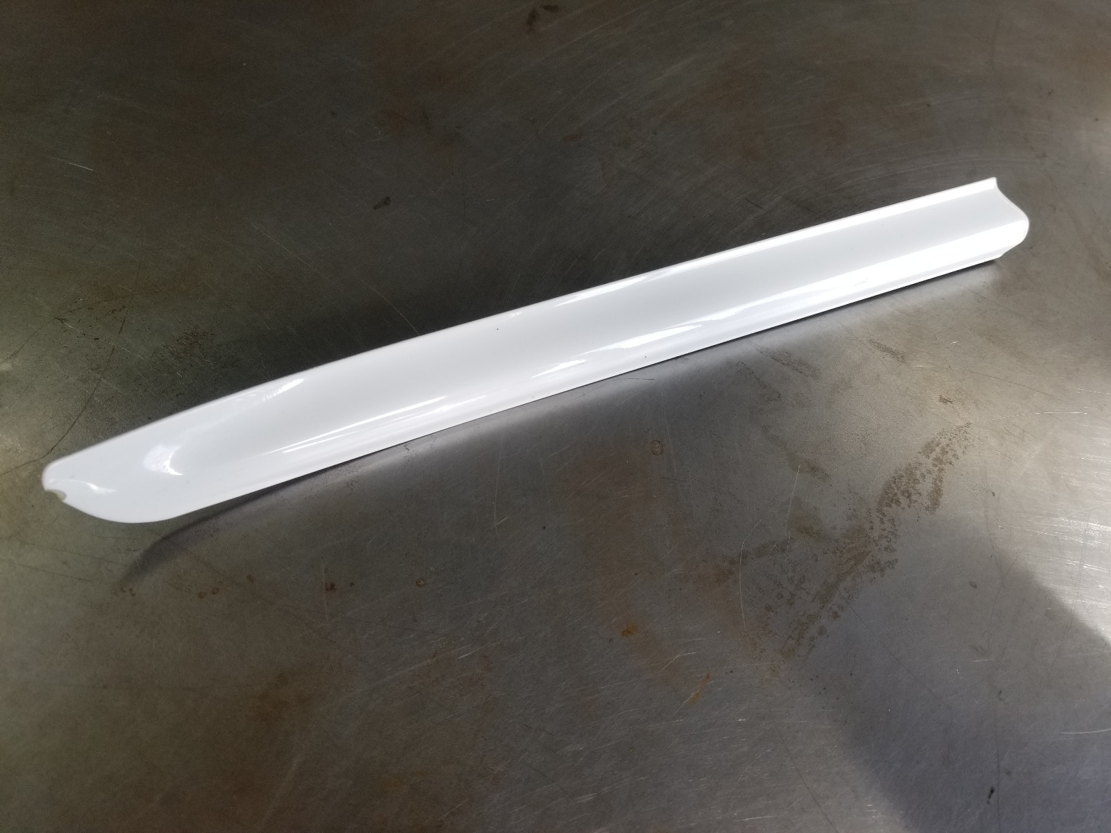 2001-2006 BMW E46 Left Front Molding Trim Silver OEM LH 8208665 