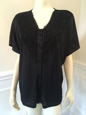 Unbrand WN SZ M VINTAGE PAJAMAS BLACK NYLON  LACE BUTTON FRONT SHORT SL LG PANT