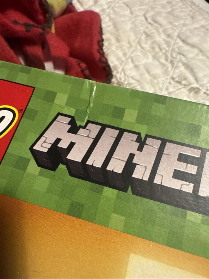 Lego Minecraft Set 21115 The First Night NEW SEALED Box Great Condition - Image 3 of 4