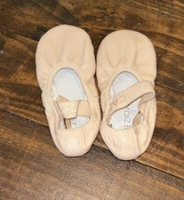 Capezio Juliet Leather Split-Sole Child Ballet Slipper Soft Pink 7-1/2 W