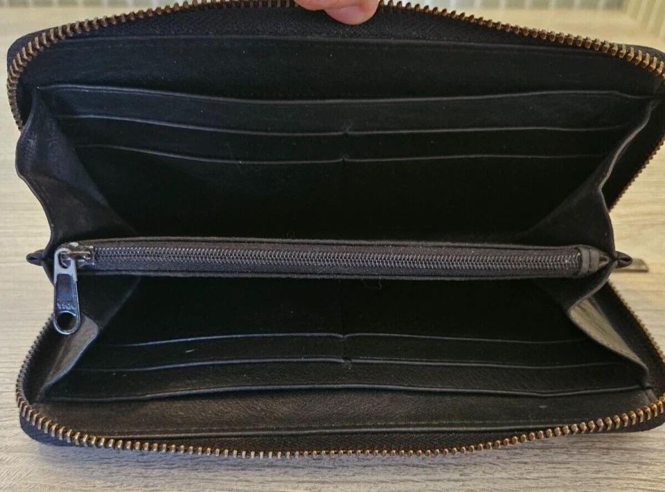 Vintage Via Spiga Black 100% Leather Zip Around Wallet Classic Foto 3 de 4