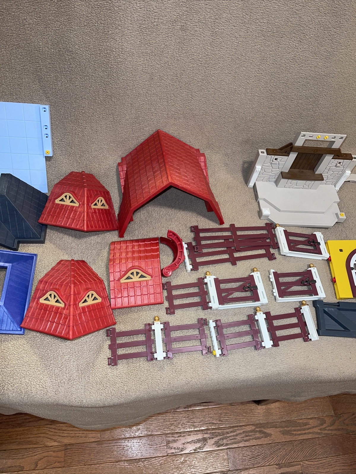 Playmobil Replacement Parts & Pieces Lot Red Roof Windows Doors Fence