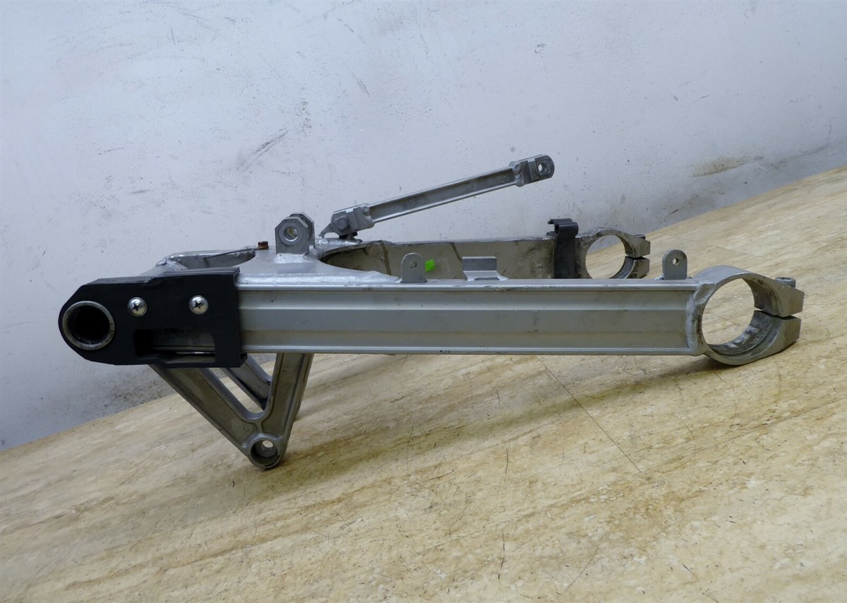 1986 Kawasaki ZX1000 Ninja K435. rear swing arm | eBay