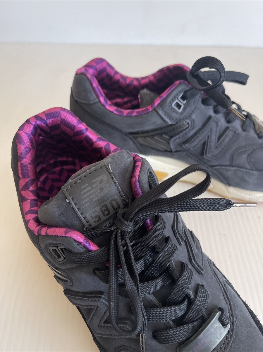 UNDEFEATED x STUSSY x HECTIC x New Balance ☆ MT580PU Purple UNDEFEATED x STUSSY x HECTIC x New Balance ☆ MT580PU Purple