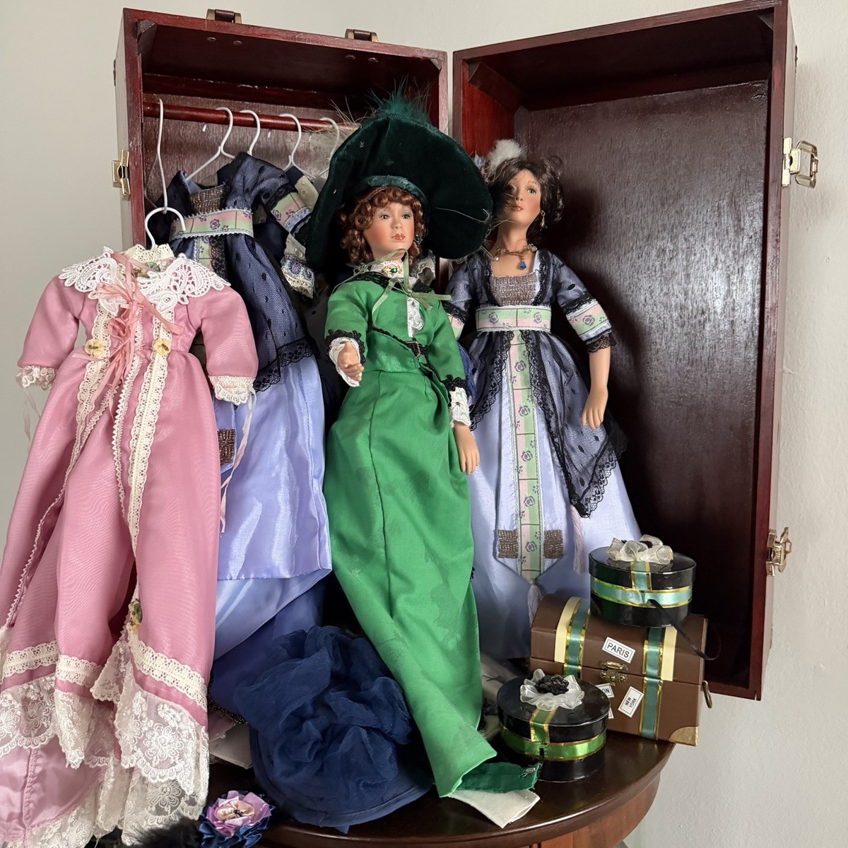 Paradise Galleries Miss Margaret's Voyage & Kate Kathleen Hill