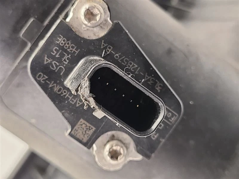 Purificador de aire Ford Fiveundert 2005-2007 3,0 L 6F9Z9600AB 05-07 Foto 4 de 4