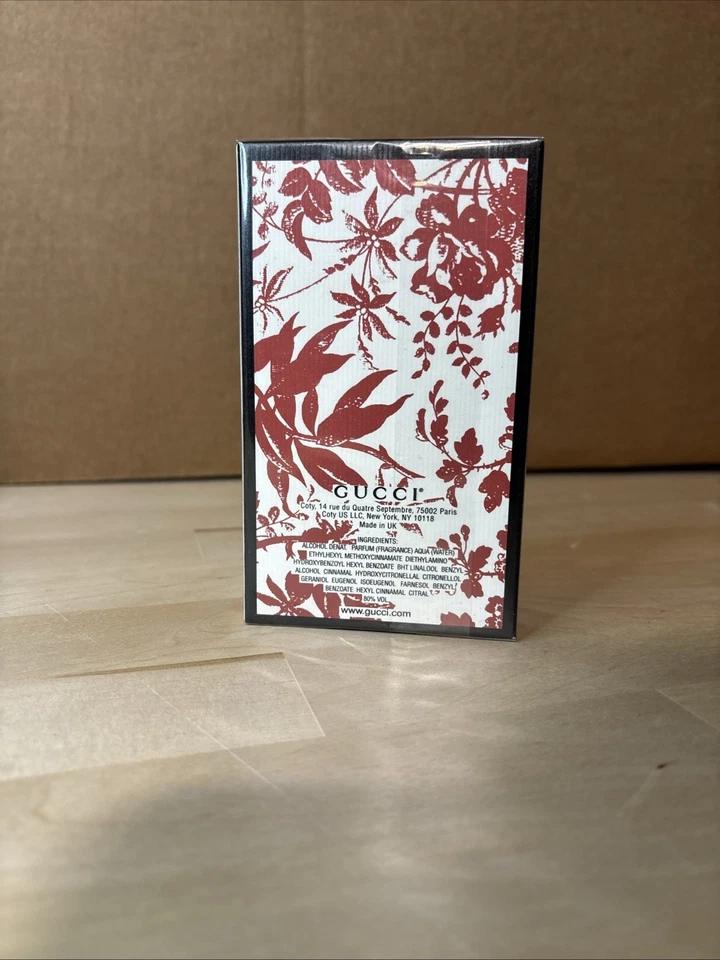 Gucci Bloom por Gucci Eau de Parfum 3.3 FL OZ - Nuevo en Caja Sellada Foto 3 de 4