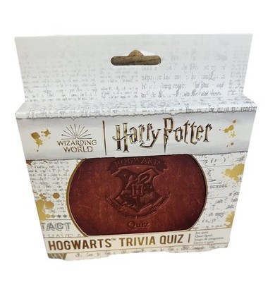 NEW Harry Potter   ͛ Hogwarts Trivia Quiz Game 50 Cards 200 Questions in Box