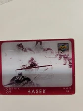1997-98 Upper Deck Diamond Vision Signature Moves #S24 Dominik Hasek