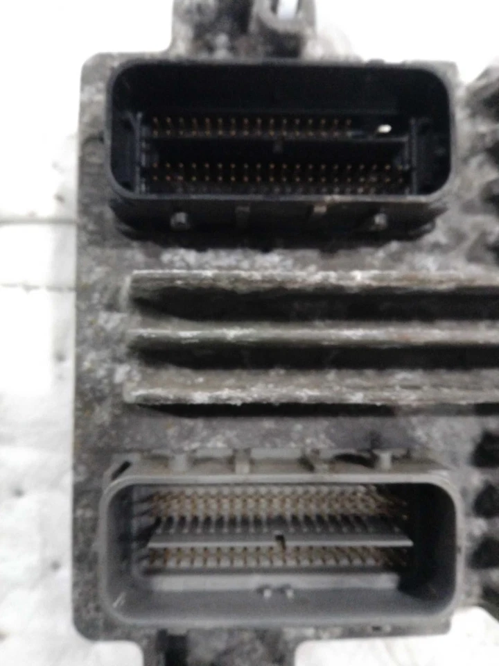 Used Engine Control Module (ECM) fits: 2007 Chevrolet Suburban 1500 Electronic C Foto 3 de 4