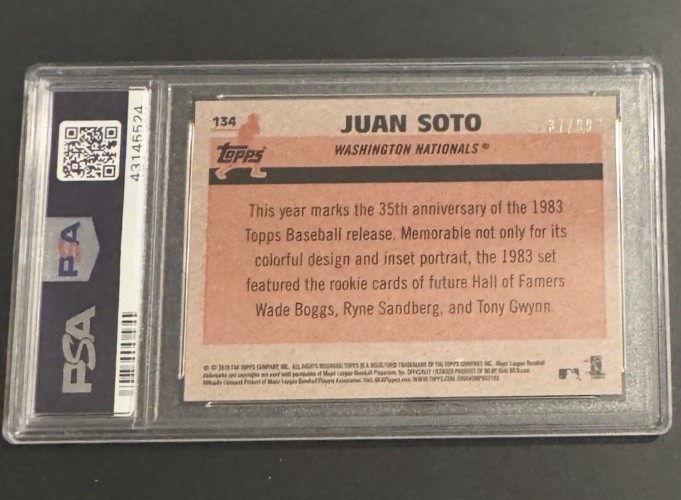 2018 Topps Update Juan Soto Silver Pack Mojo Green Refractor RC /99 PSA 9 view 2