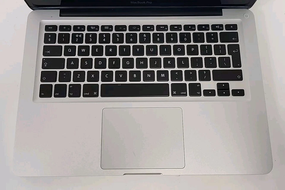 Apple MacBook Pro 9,2 13.3" A1278 Intel i5 3210M 2.5GHz, 4GB, 500GB HHD (A) - Image 3 of 4