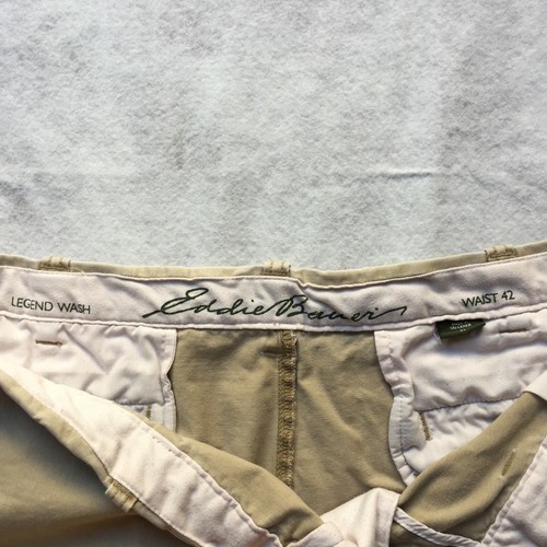 Eddie Bauer Khaki Shorts,Women's Waist 42 (Khaki) - Picture 7 of 9