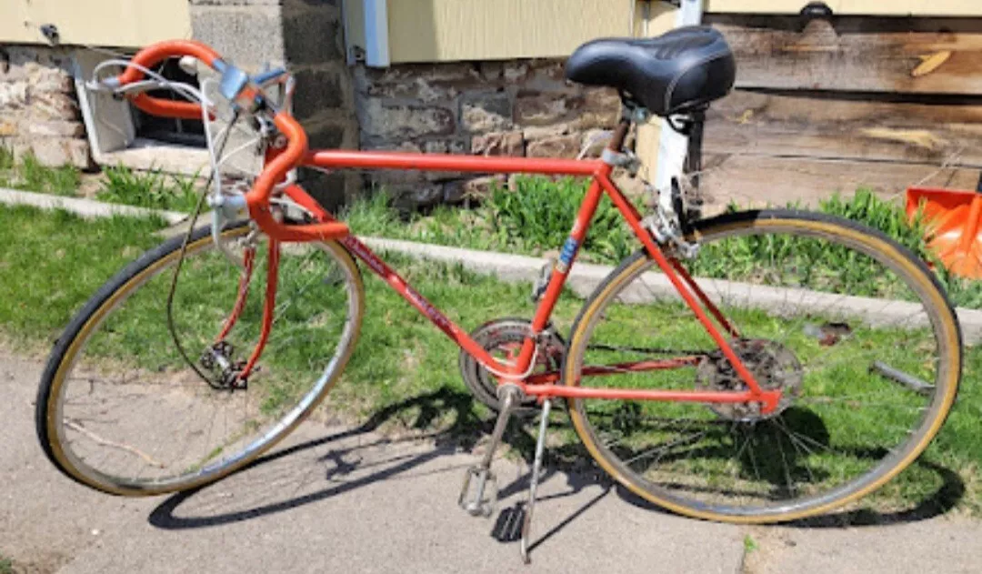 Vtg 1970s Schwinn Varsity 10 Speed Bicycle Sunset Orange Clean