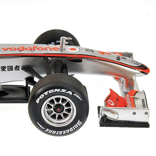 Mclaren MP4/25 Showcar No. 1 Jenson Button 2010, Minichamps