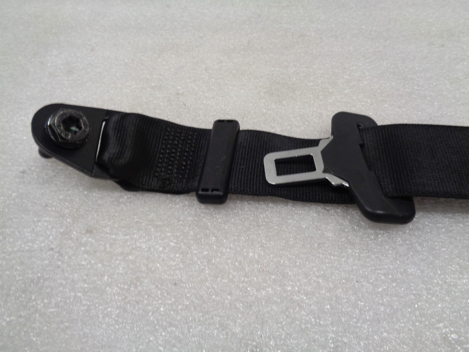 14-17 Maserati Ghibli Rear Left Side Seatbelt Seat Belt Retractor OEM AK2308333