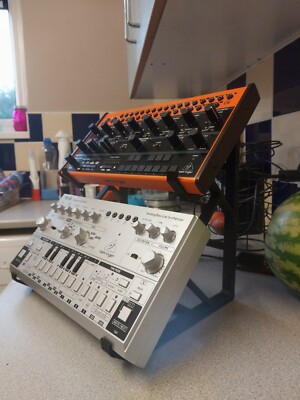 Behringer Crave Spice Edge TD-3 RD-6 2 Tier Desktop Synth Drum