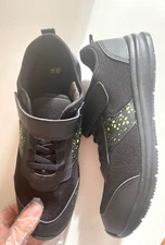 Boys Junior Black Lime Accent Light Weight Summer Mesh Sneakers Shoes sz 6.5 NEW