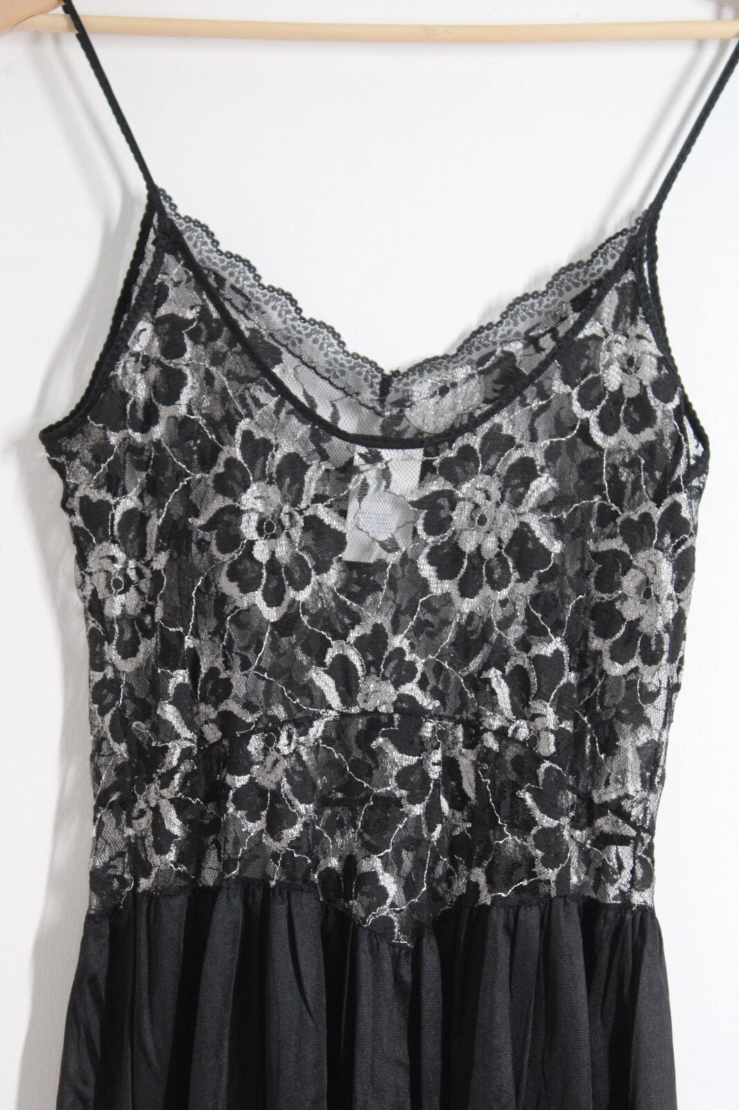 Vtg UCW Undercover Wear M Black Lace Floral Top Maxi Slip Lingerie