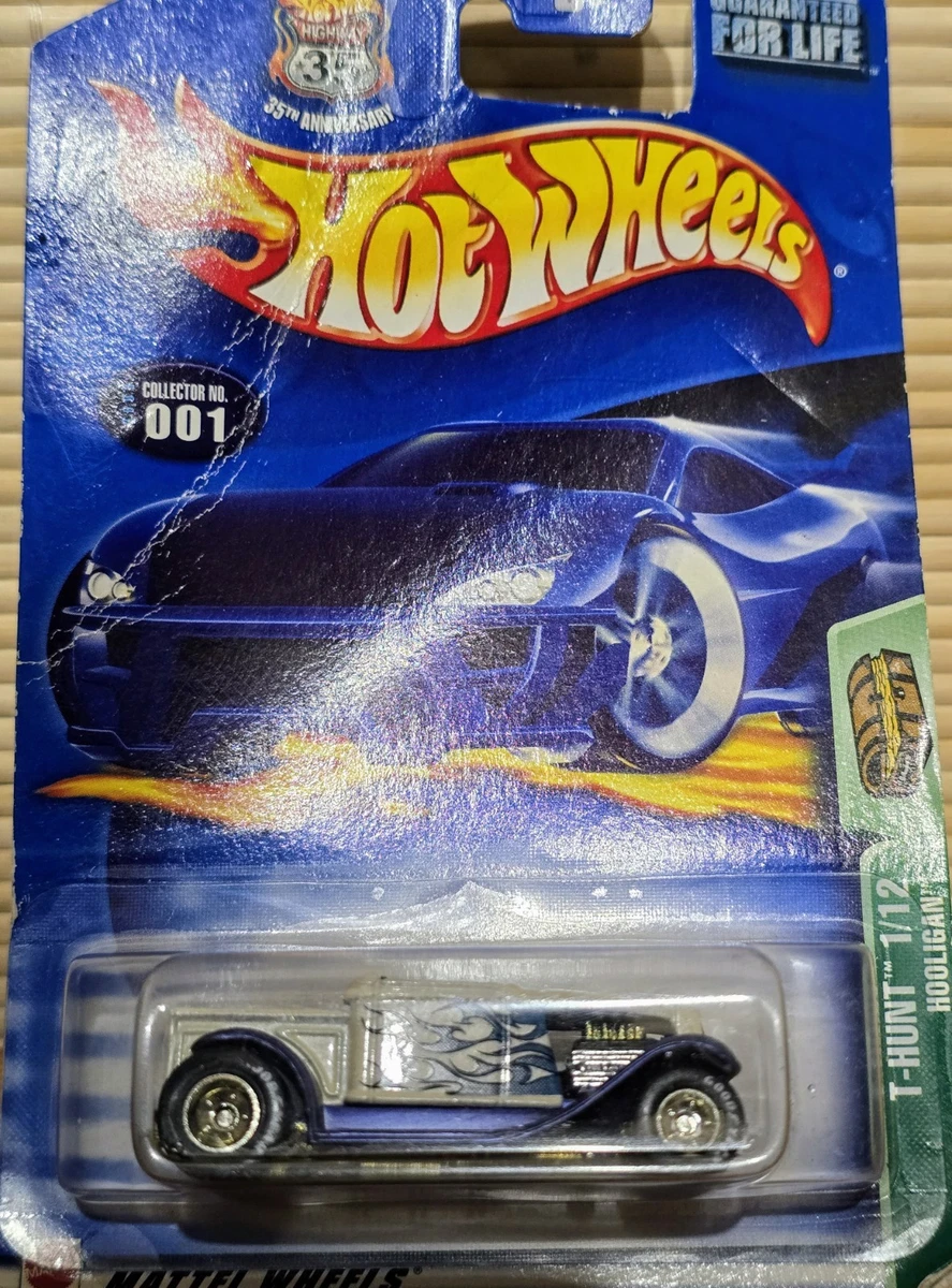 Hot Wheels Treasure Hunt 2002 Vehicle Year Diecast Racing Cars for