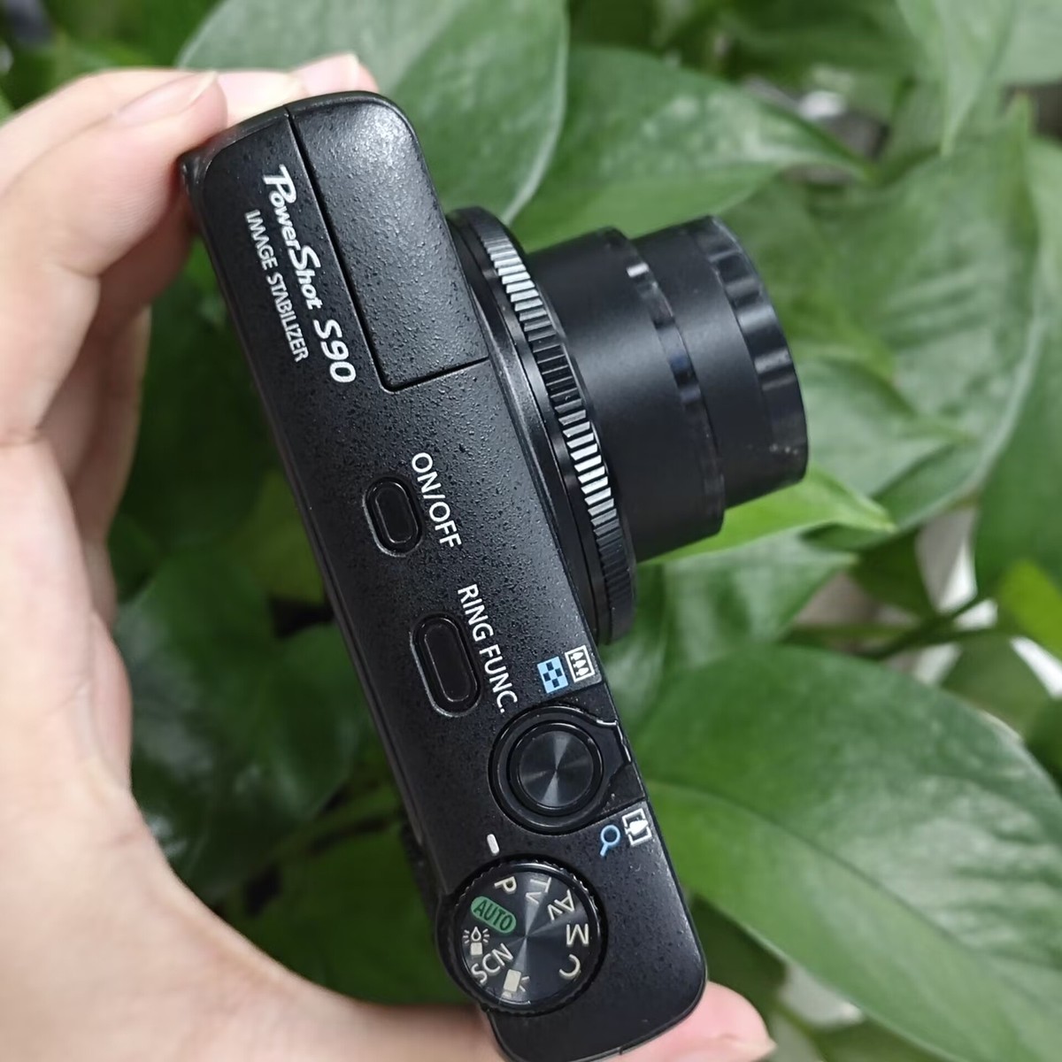 Canon PowerShot S90 10.0MP Compact Digital Camera Black W/ Battery