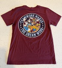 Disney Cast Member • Teamwork Makes The Dream Work T Shirt Medium Disneyland