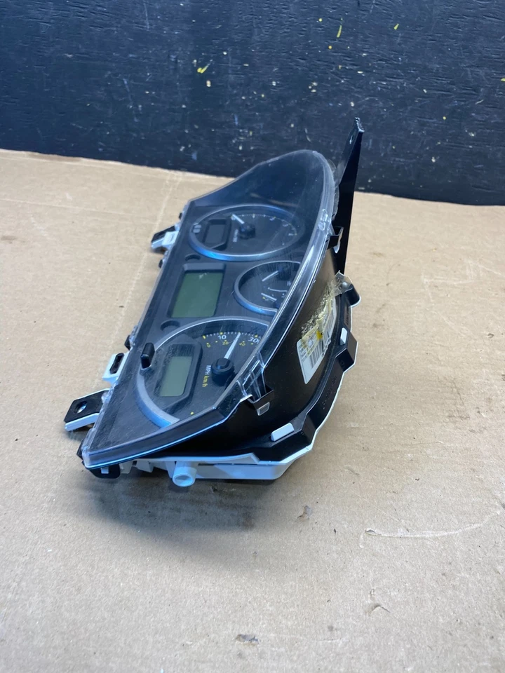 Land Rover LR2 2008 velocímetro calibre de grupo fabricante original r2499 DG Foto 4 de 4