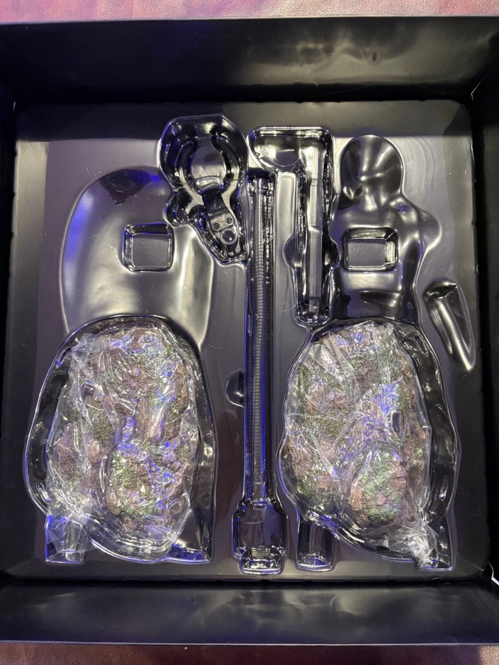 Hot Toys Boba Fett Deluxe Version TMS034 2 figure set  1/6 Scale 2-pack - Image 2 of 4