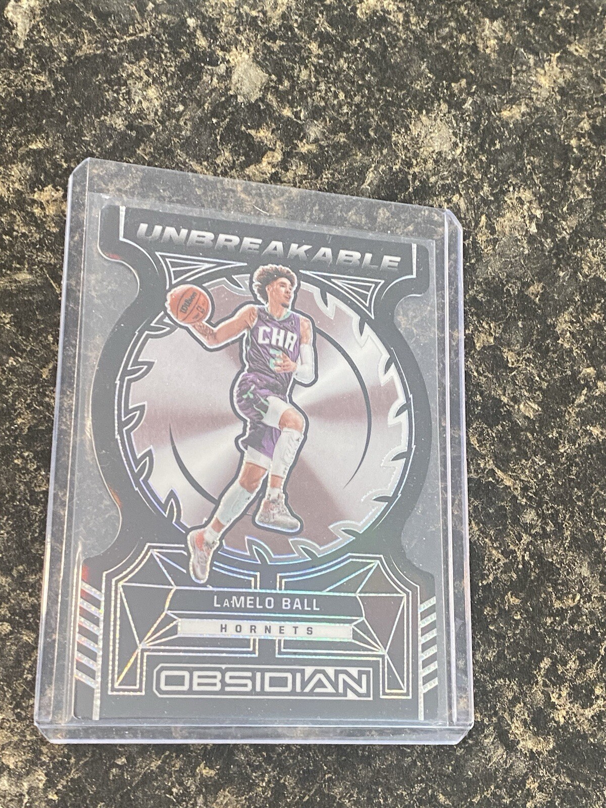 2021-22 Panini Obsidian LaMelo Ball Unbreakable Die Cut Ultra Rare Case Hit SSP