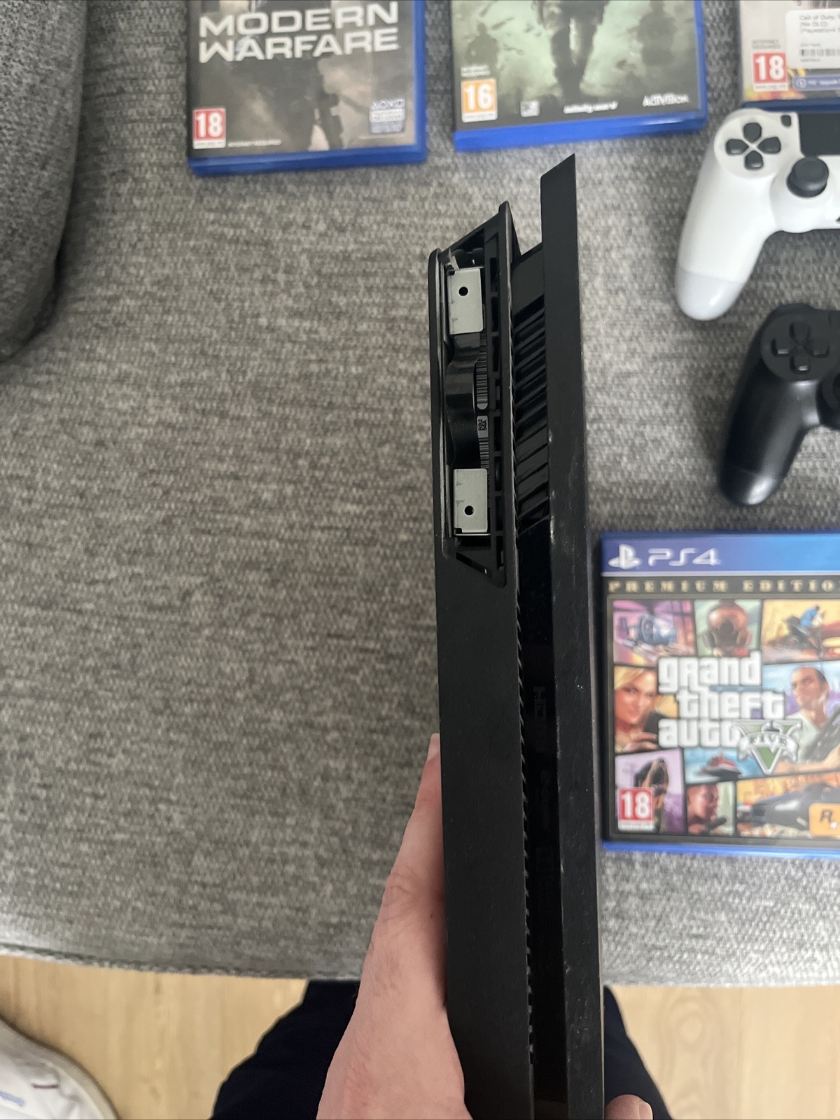 Sony PlayStation 4 500GB Black Bundle Including 2 Controllers eBay