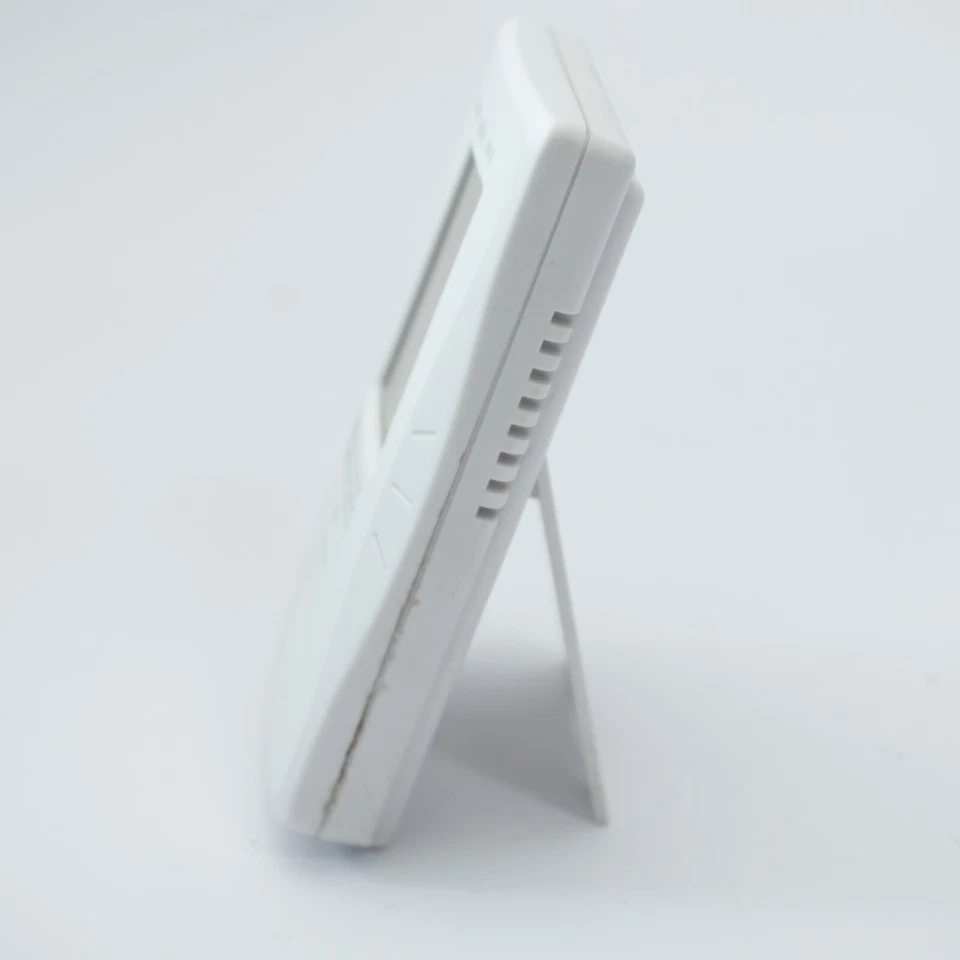 Oregon Scientific BTHR968 Wireless 433MHz Baro-Thermo-Hygro Sensor - Image 2 of 4