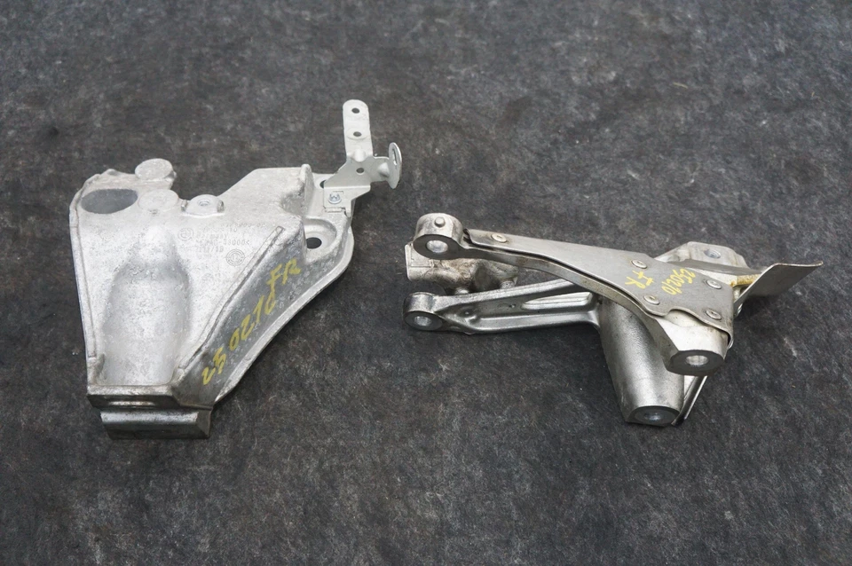 Juego 2 Soporte Soporte Montaje Motor 22116797831 Bmw M4 Competition F82 2015-2020 Foto 3 de 4