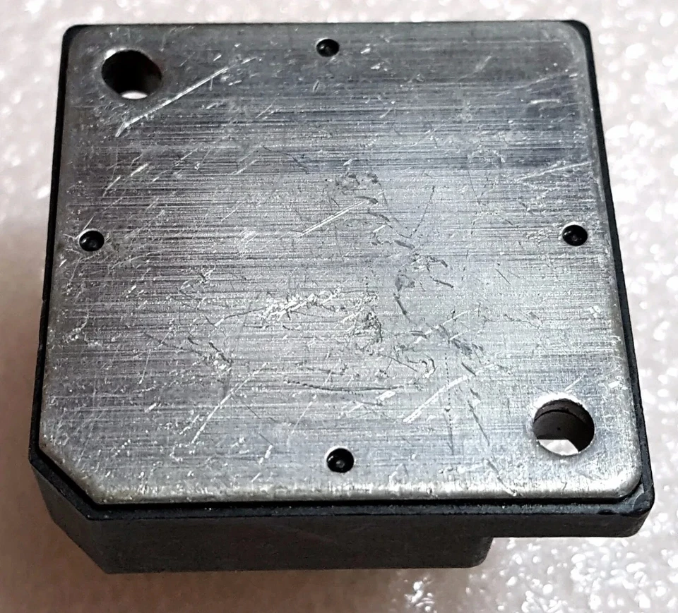 Toshiba 800V 10A 10L6P44 Puente de alimentación trifásico rectificador Foto 3 de 4