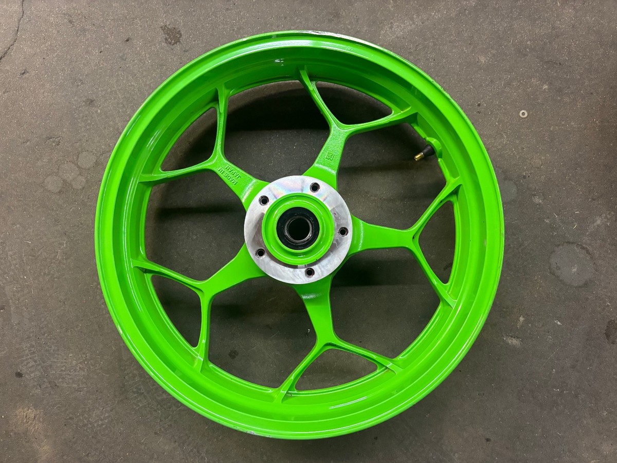 2023 2025 Kawasaki zx14r zx14 Rear Rim Wheel Green OEM 2024 NICE