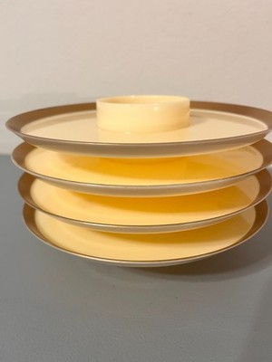 Retro Hi-Snack Party Plates Serv-Rite Set Of 4 Matching Cream Gold Trim Retro