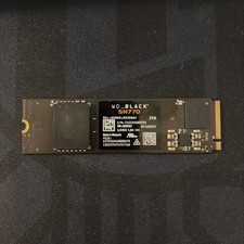 Western Digital WD_BLACK SN770 2TB M.2 NVMe Internal SSD (WDS200T3X0E)