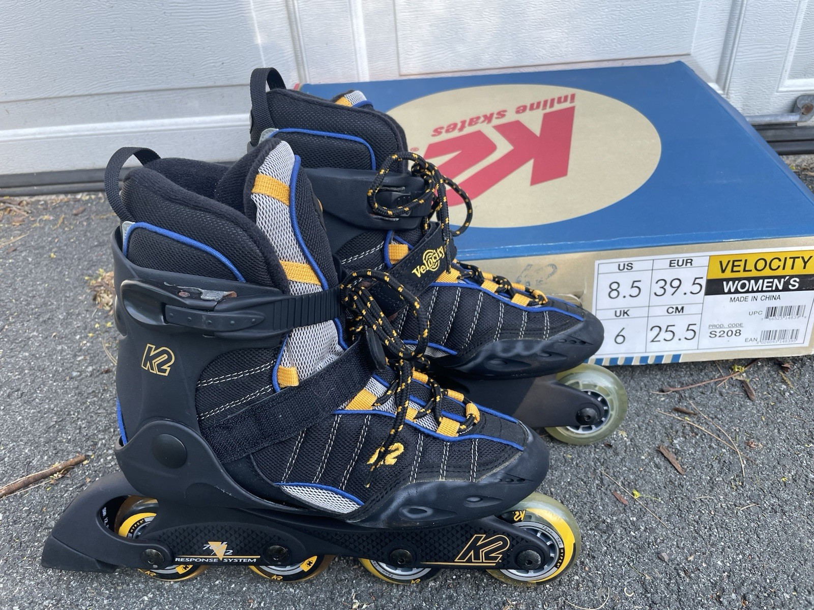 Soft Boot W/box & Booklet  Size 8.5
