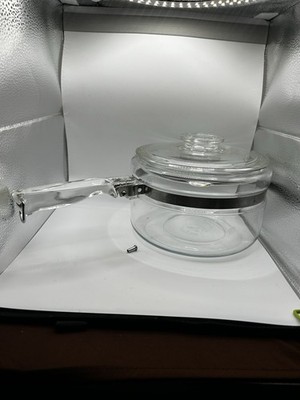Vtg Pyrex Flameware 1.5 Qt Sauce Pan With Locking Lid  6213 -C Rare