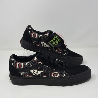 NWT Vans Old Skool Glow In The Dark Skull Vamp Men 6 Women  display picture 2