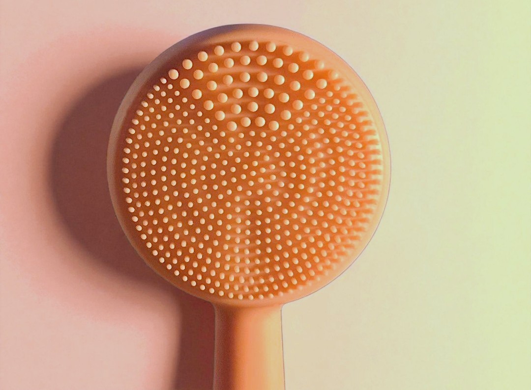 PMD Clean Facial Cleansing Device - "Blush"