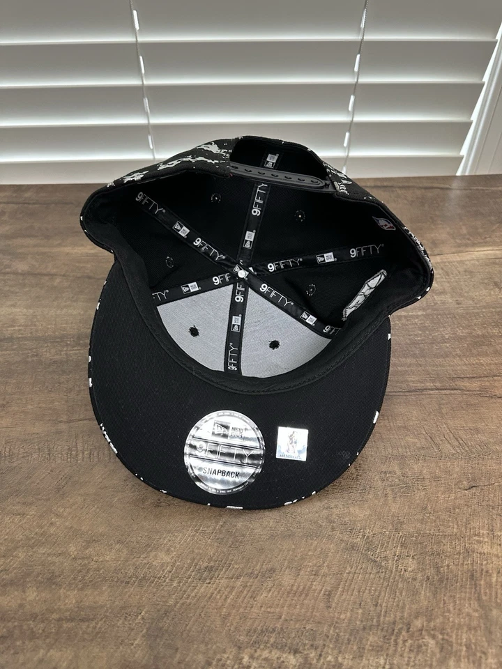 Gorra New Era 9Fifty negra cromada Snapback Chicago Bulls Foto 2 de 3