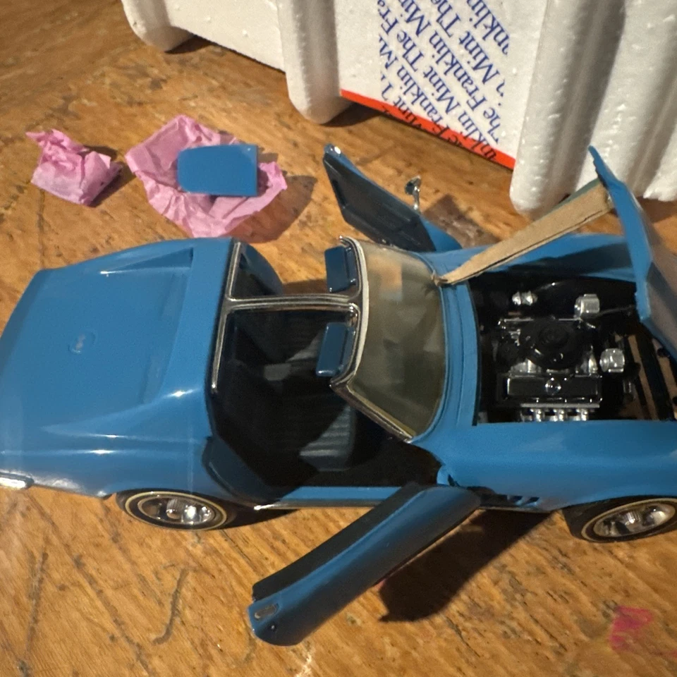 1968 CORVETTE 427 небесно-голубой с T-TOPS FRANKLIN новом 1:24 новый в коробке литой металл - Изображение 2 из 4
