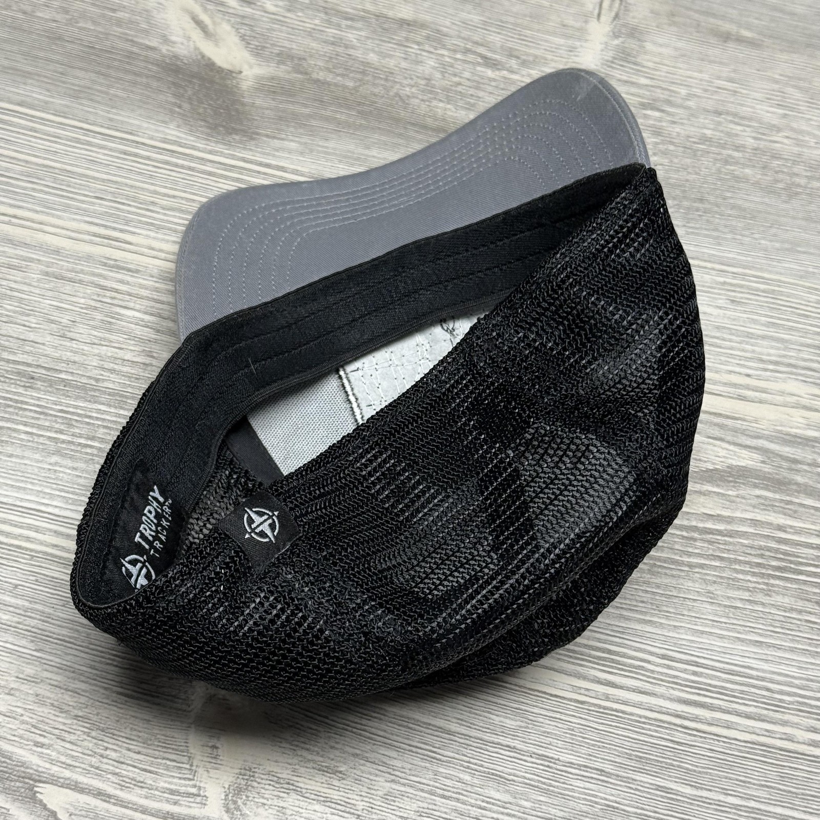 Trophy Tracker Hat Cap Snap Back Gray Black Mesh … - image 5