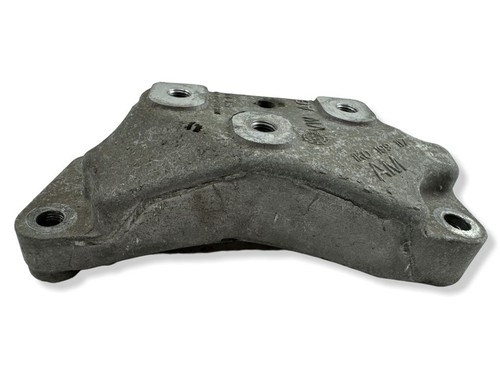 Volkswagen Golf VI 2010 Halterung Lager Getriebe 1K0199117 Benzin 188kW LAA24767