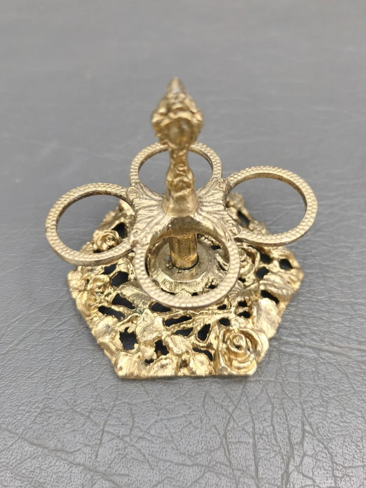 Vintage Lipstick Stand Holder 4 Hole - image 4 of 4