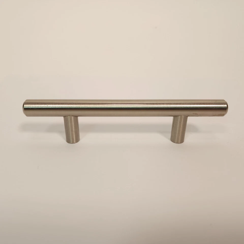 20 tiradores de cajón de gabinete de acero inoxidable Liberty Solid Bar de 3 pulgadas de centro a centro Foto 2 de 4