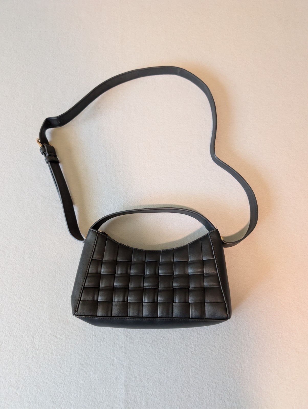 Black Quilted Faux Leather Convertible Shoulder Bag Purse Zipper Top Luxury Vibe image 3